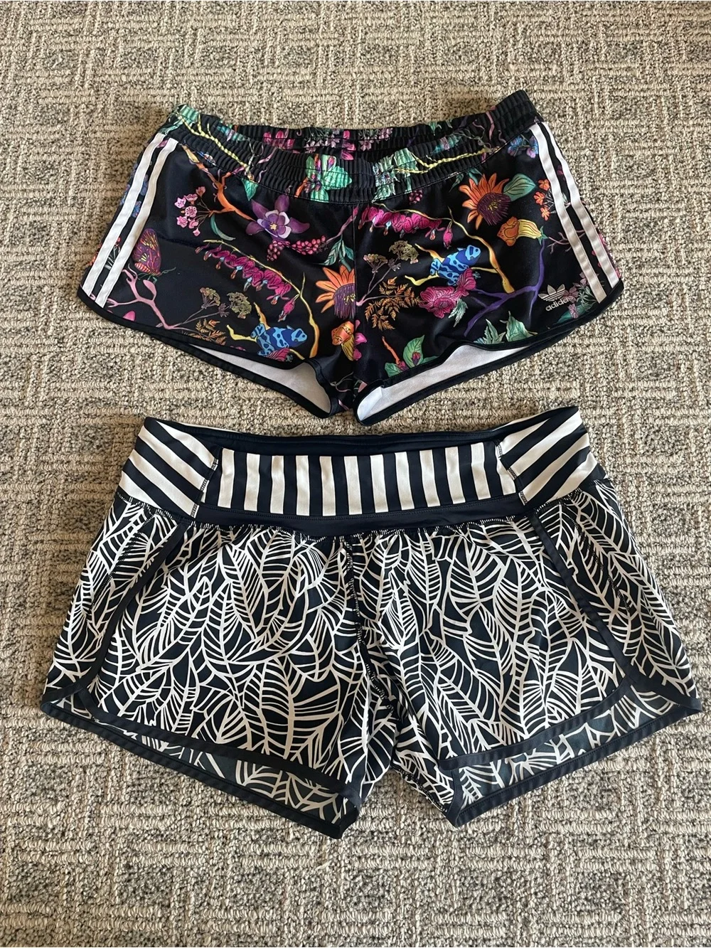 Short Short Bundle Lululemon & Adidas - Picture 1 of 14